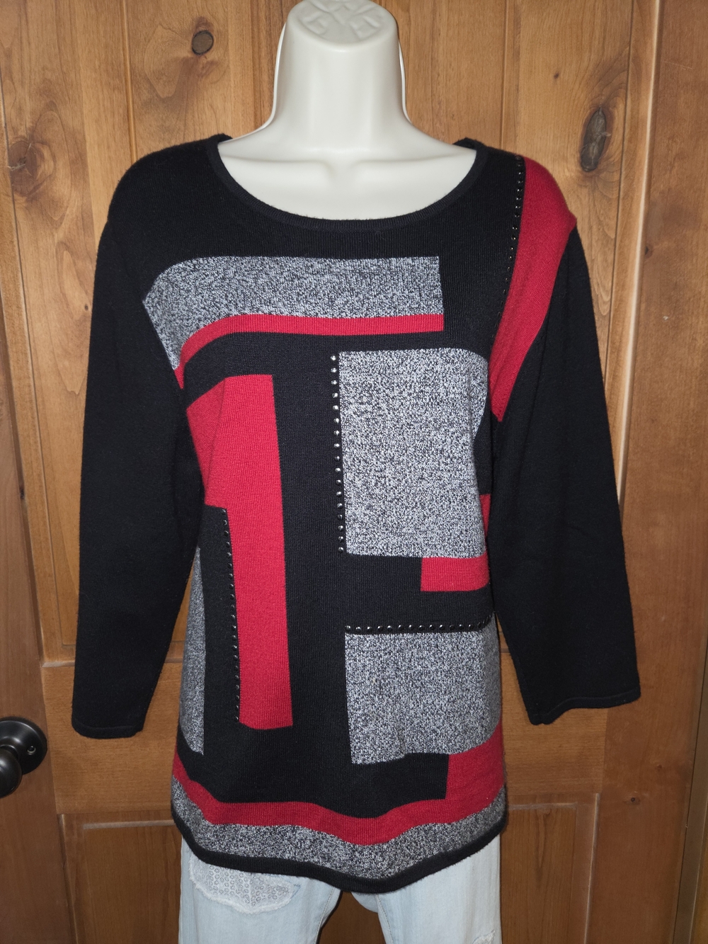 Alfred Dunner Black Red Gray Geometric Crewneck Sweater